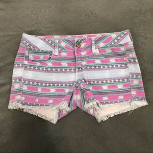 American Eagle Tribal Denim Shorts Size 4